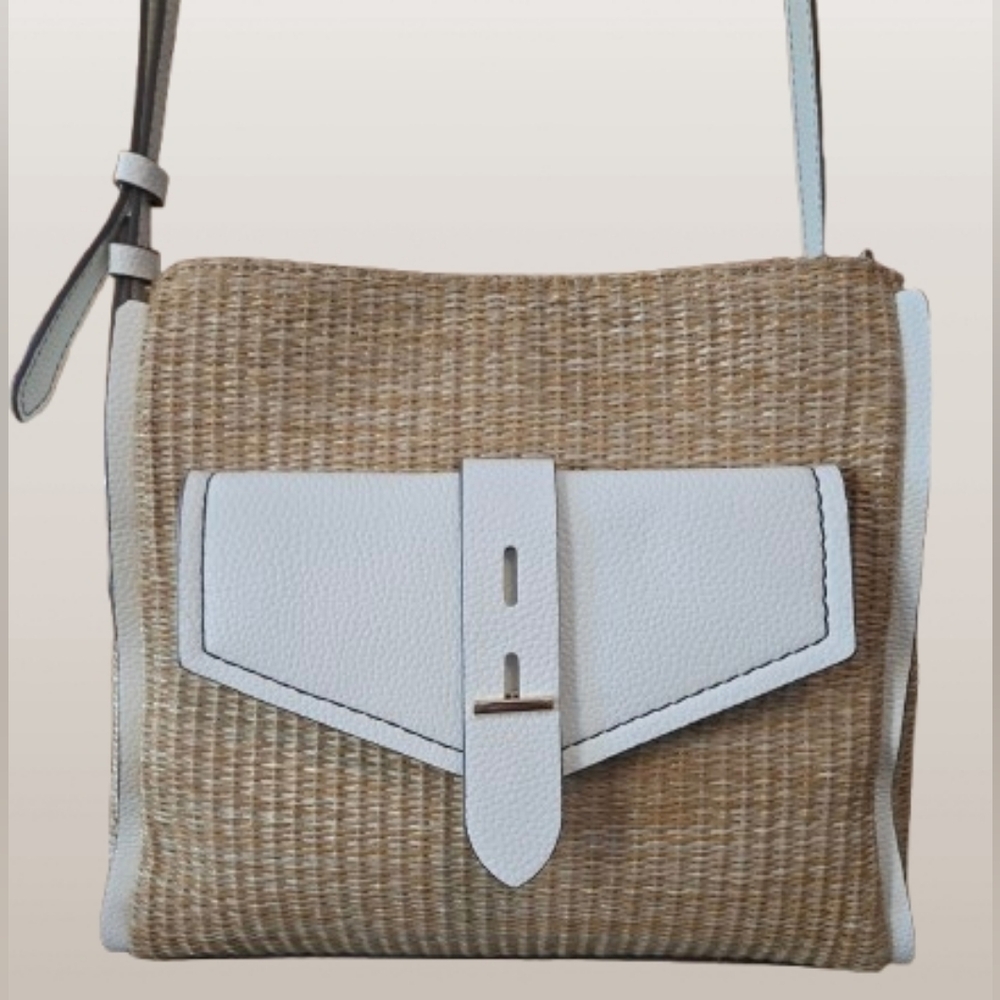 Liz Claiborne Woven Straw Crossbody Bag with White‎ Leather Trim